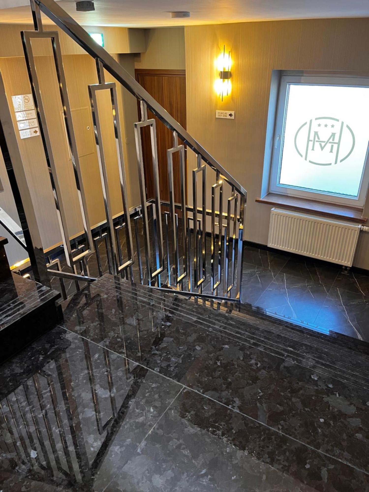 Hotel Marta Олава Экстерьер фото