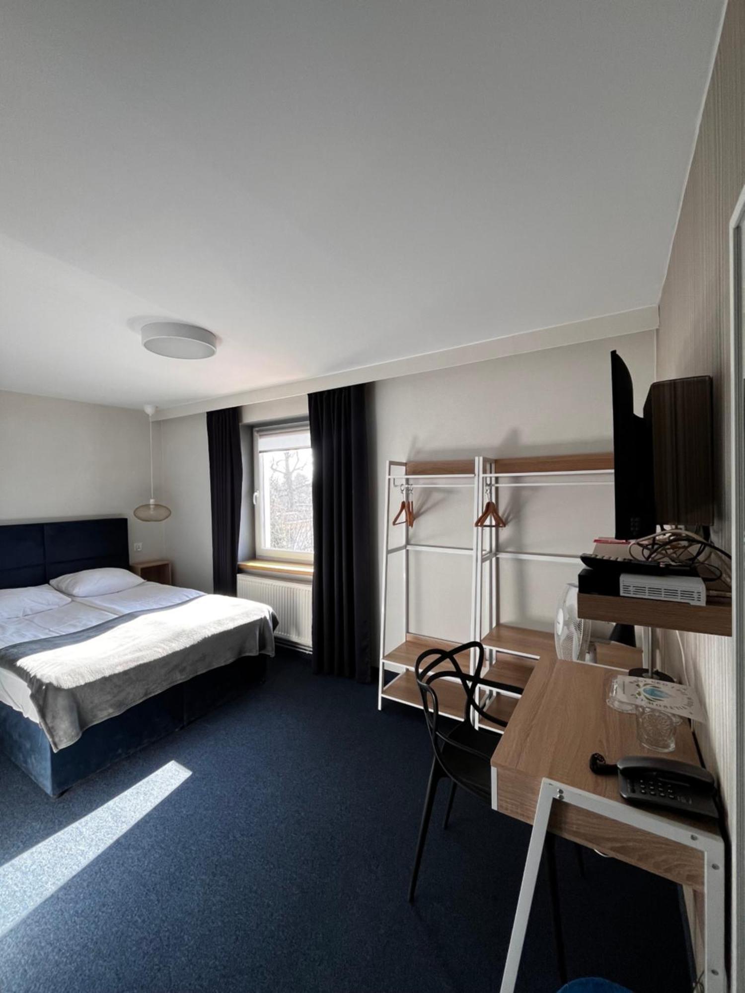 Hotel Marta Олава Экстерьер фото