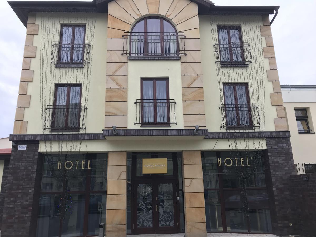 Hotel Marta Олава Экстерьер фото